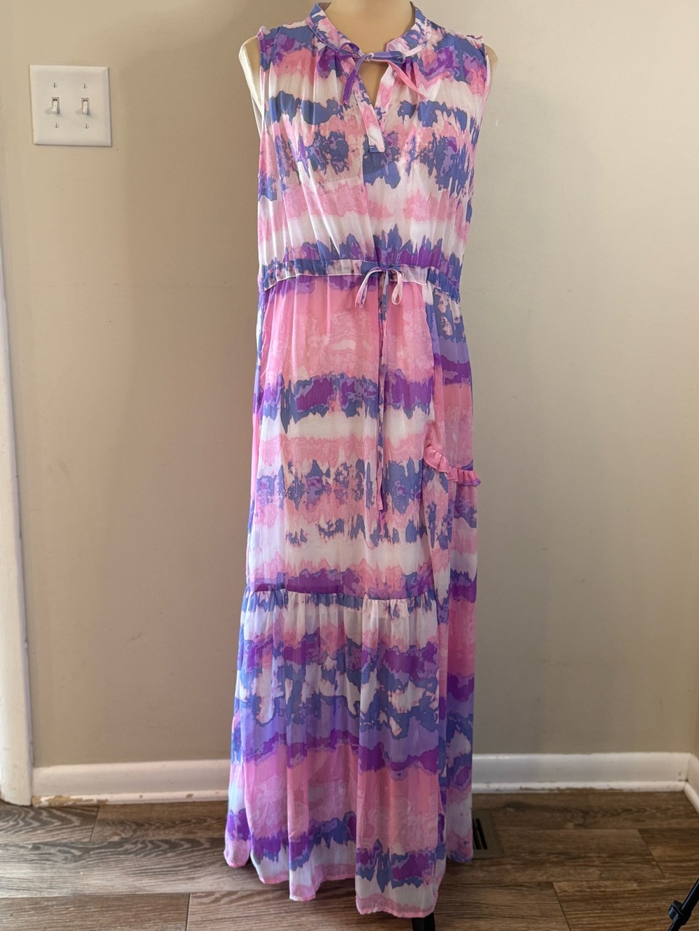 Love by Design boho sleeveless maxi dress tie dye pattern SZ M